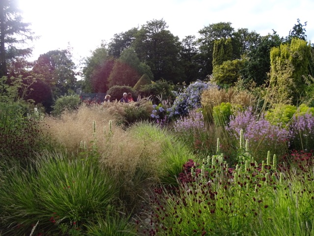 Hardy Planters enjoying a tour of Heather Russell's garden.